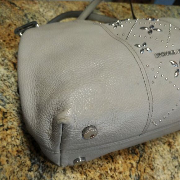Michael Kors Gray Studded Leather Purse Shoulder bag - Picture 5 of 12